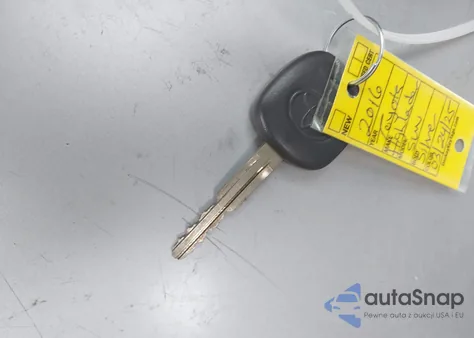 2016 Toyota Highlander Le from USA, damaged, VIN 5TDZARFH4GS022855